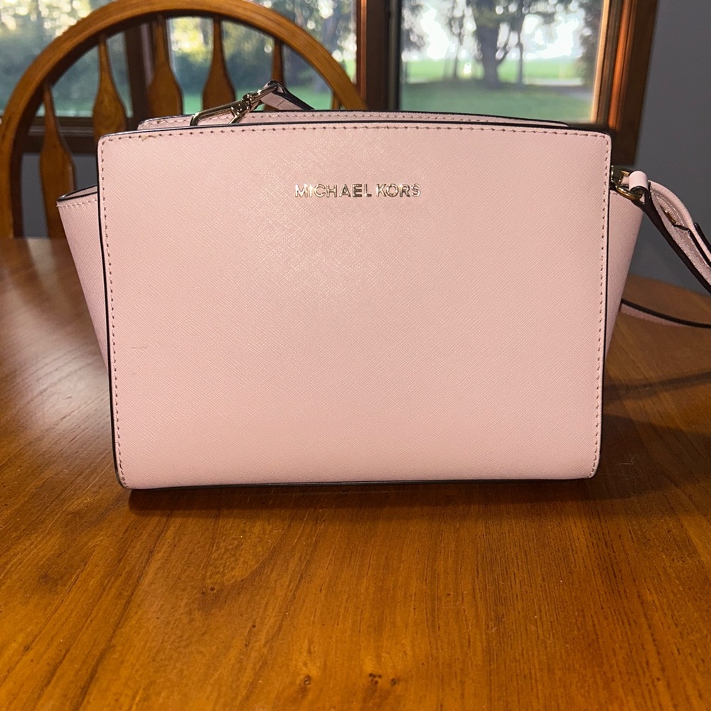 Michael Kors Light Pink Crossbody Bag with Gold-Tone Logo